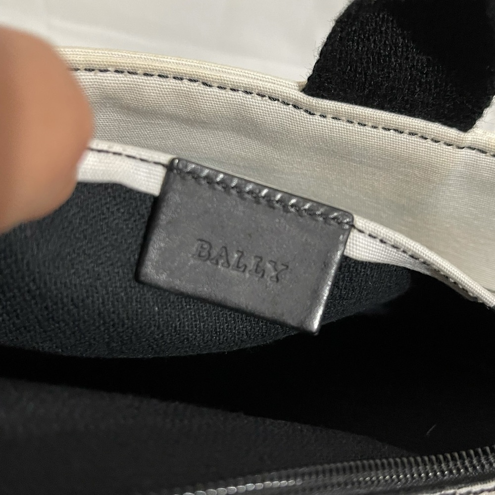 💥WEEKEND SALE💥 
Authentic Bally hand bag - Picture 10 of 12